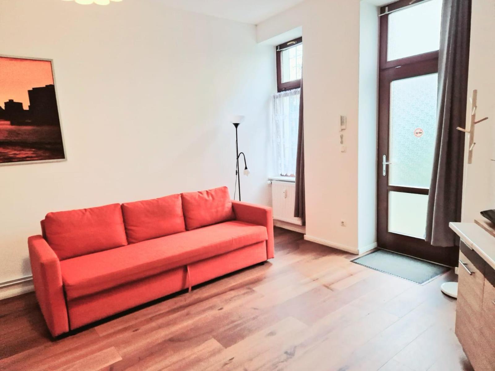 City Studio Apartment For 4, Near Sonnenallee Berlin Eksteriør billede